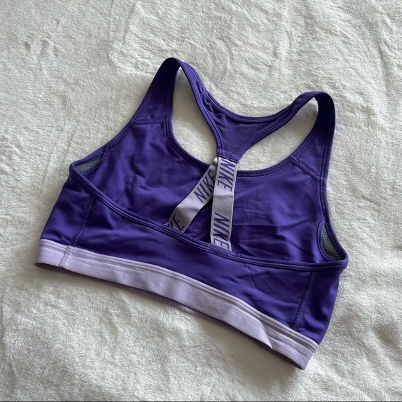 Nike Sports Bra Purple Cross Strap - Picture 2 of 3